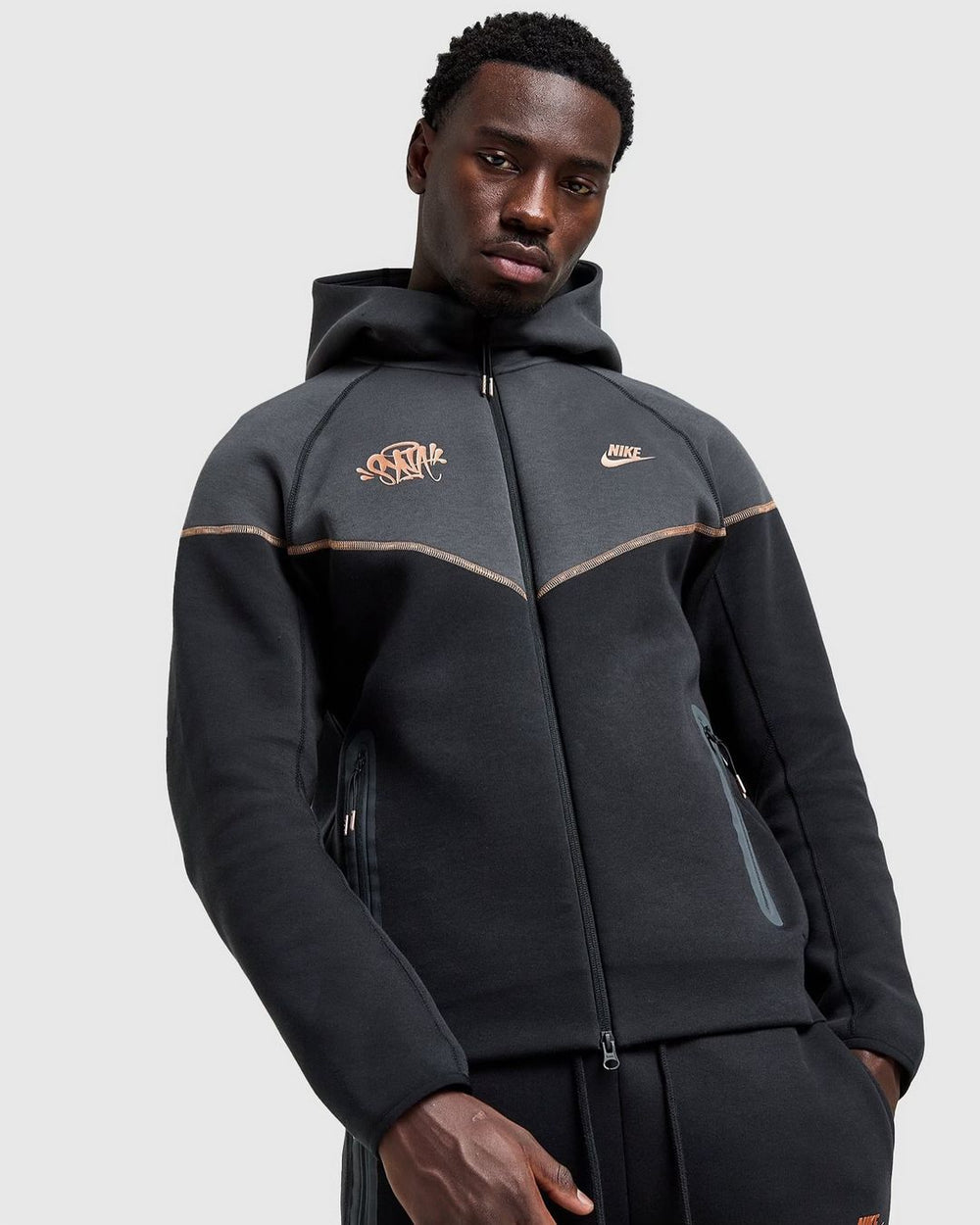 Nike x Syna World Tech Fleece Tracksuit - Black / Bronze