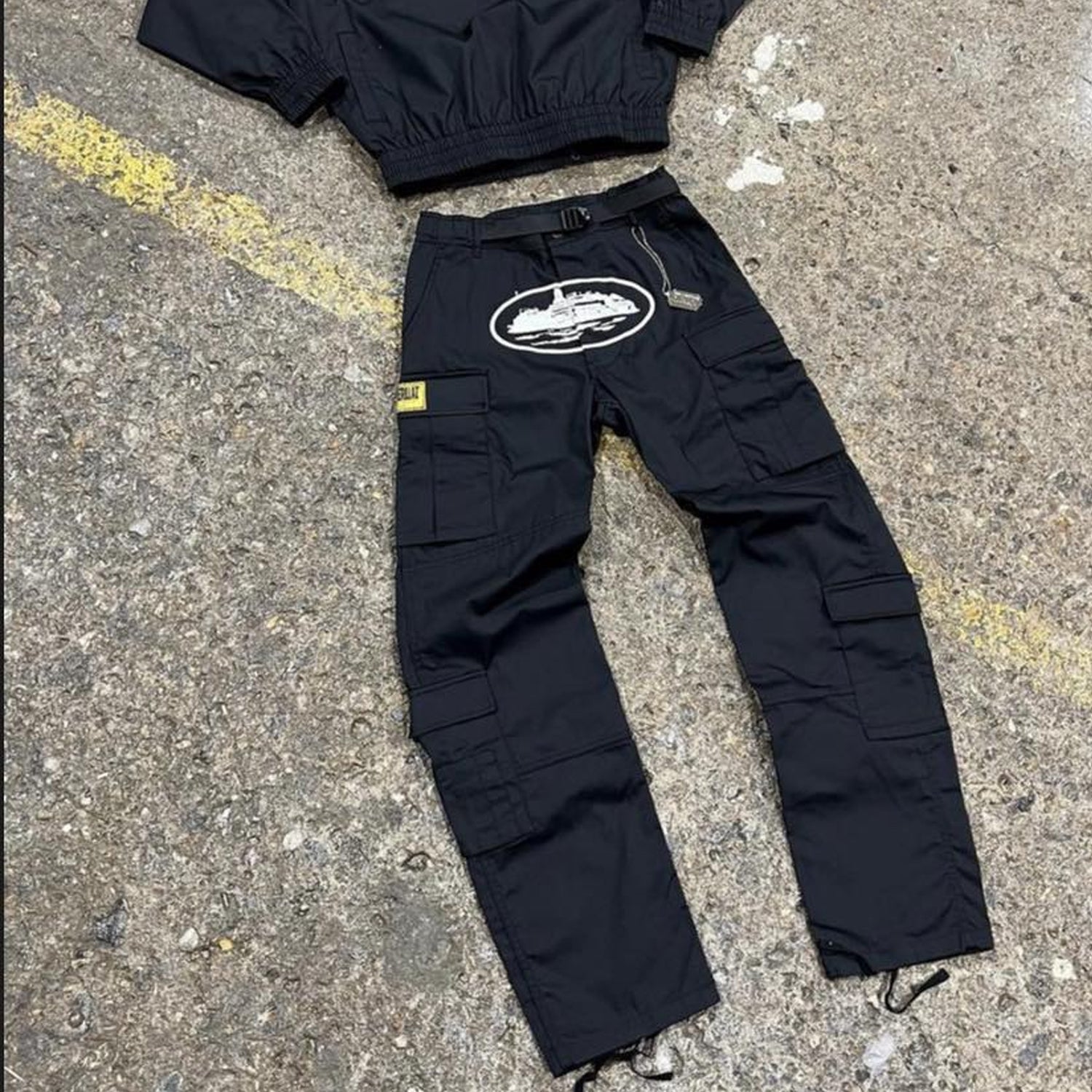 Corteiz RTW 5 Starz Alcatraz Guerillaz Cargo Trouser - Black / White