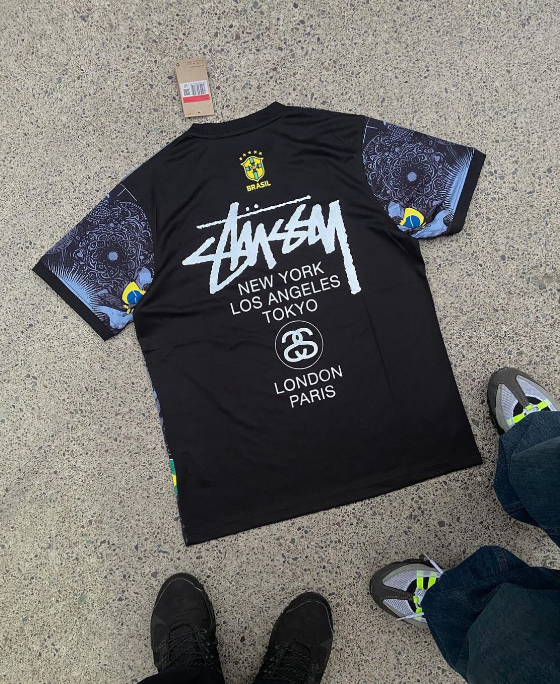 STÜSSY X BRASIL - JESUS SPECIAL EDITION