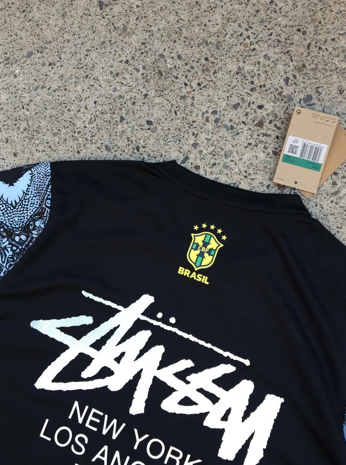 STÜSSY X BRASIL - JESUS SPECIAL EDITION