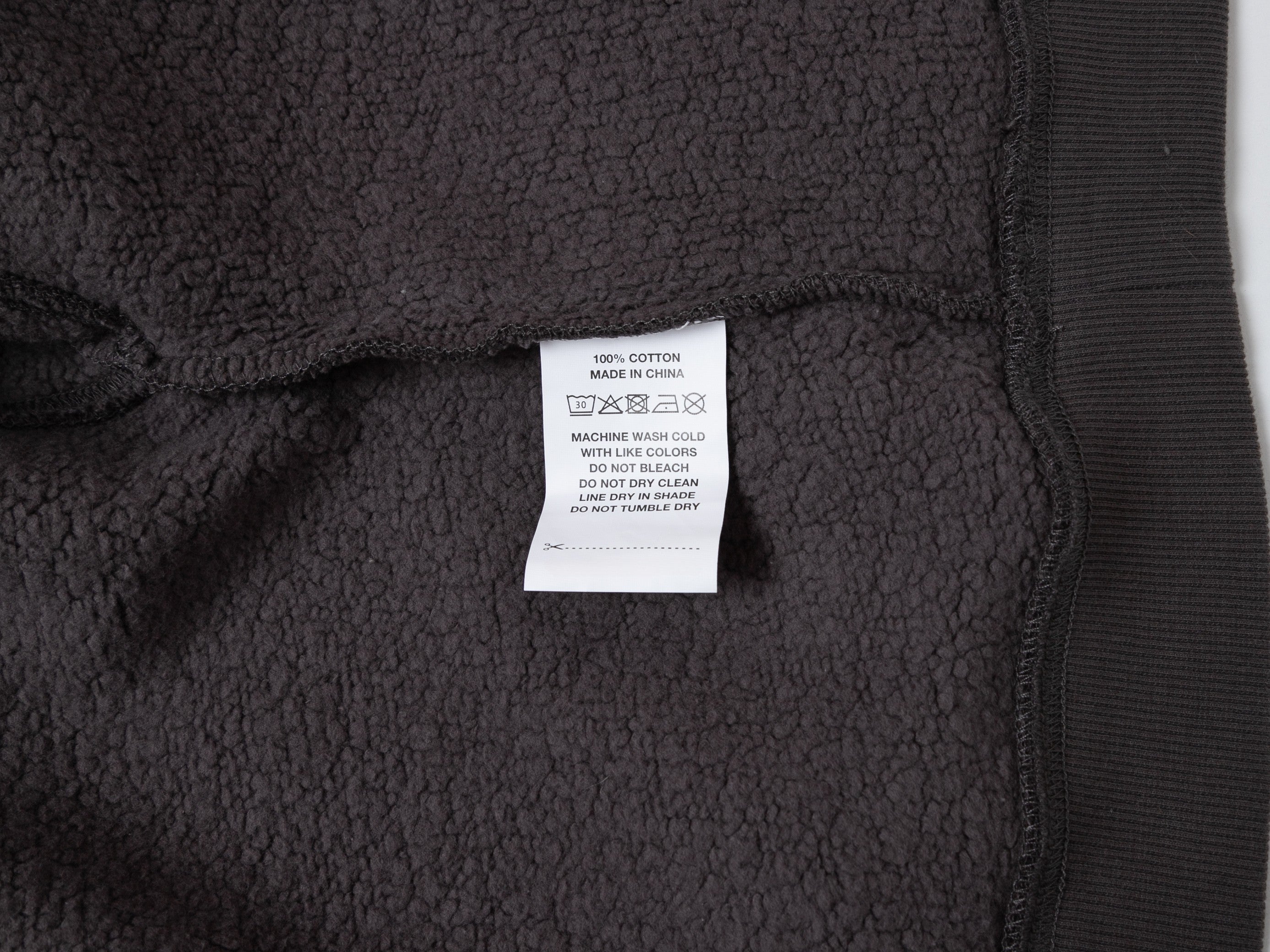 BLANCKS PULLOVER HOODIE W/ POCKETS - CHARCOAL