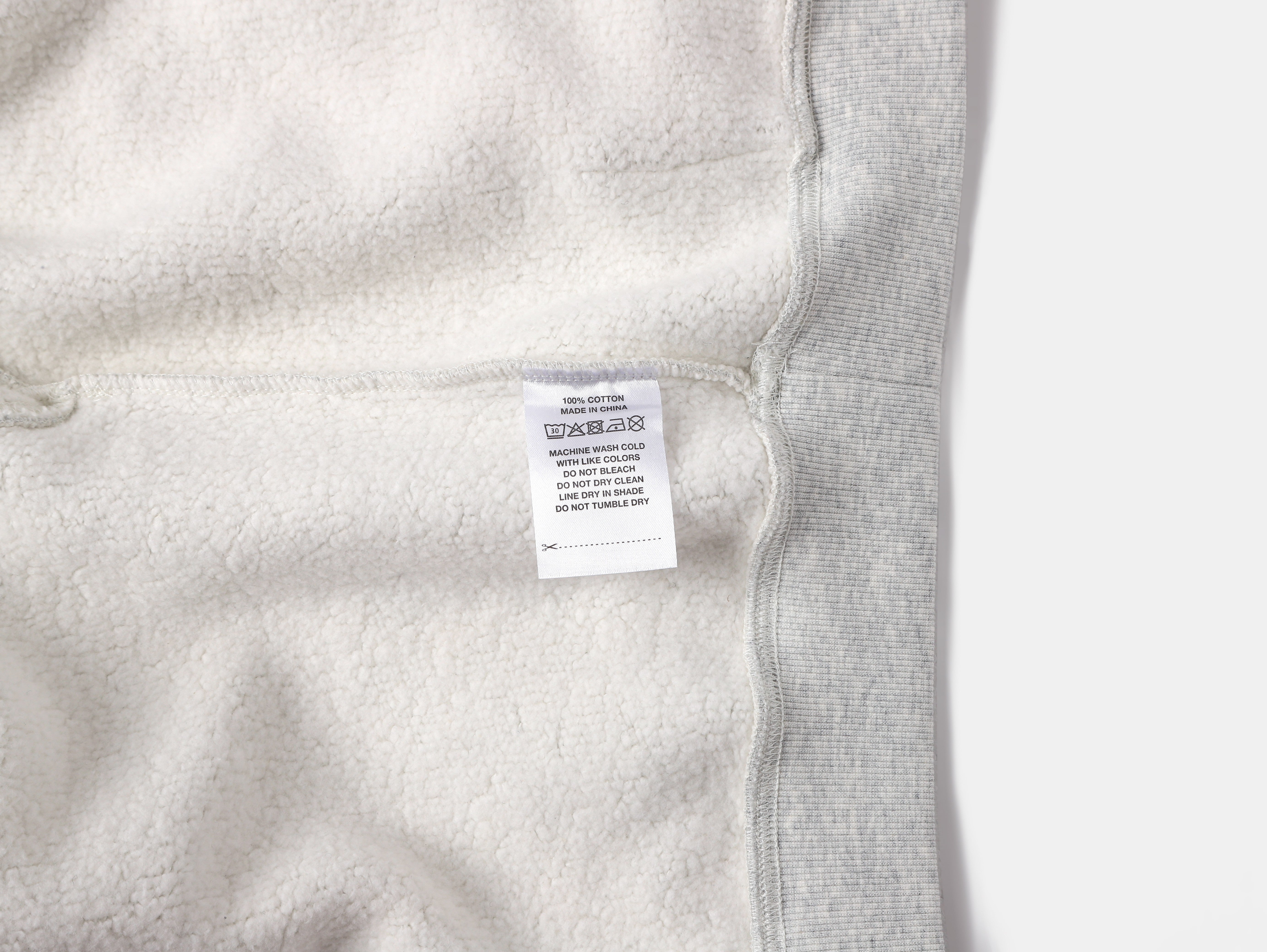BLANCKS PULLOVER HOODIE W/ POCKETS - LIGHT GREY